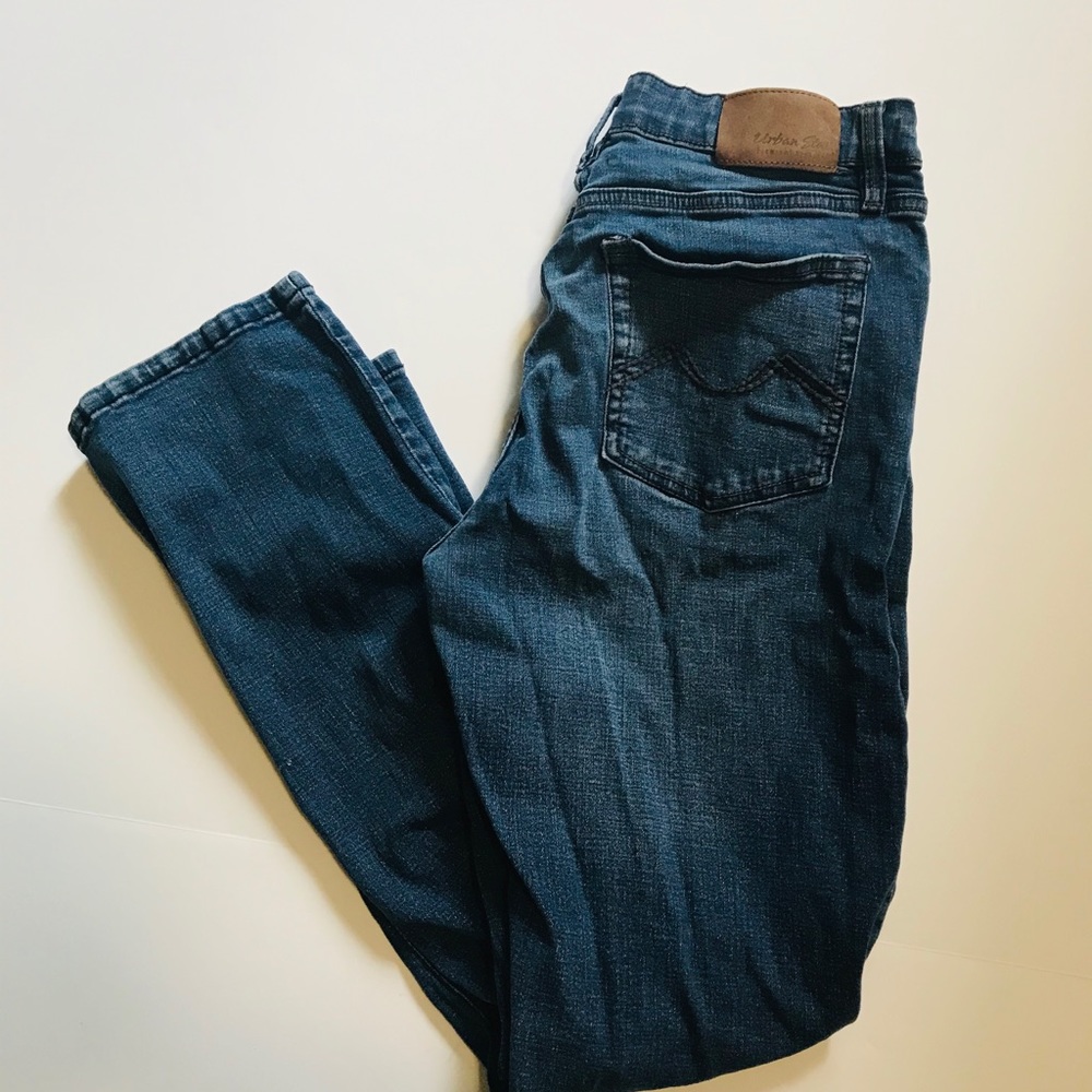 Urban Star Men’s medium wash boot cut jeans Sz 34